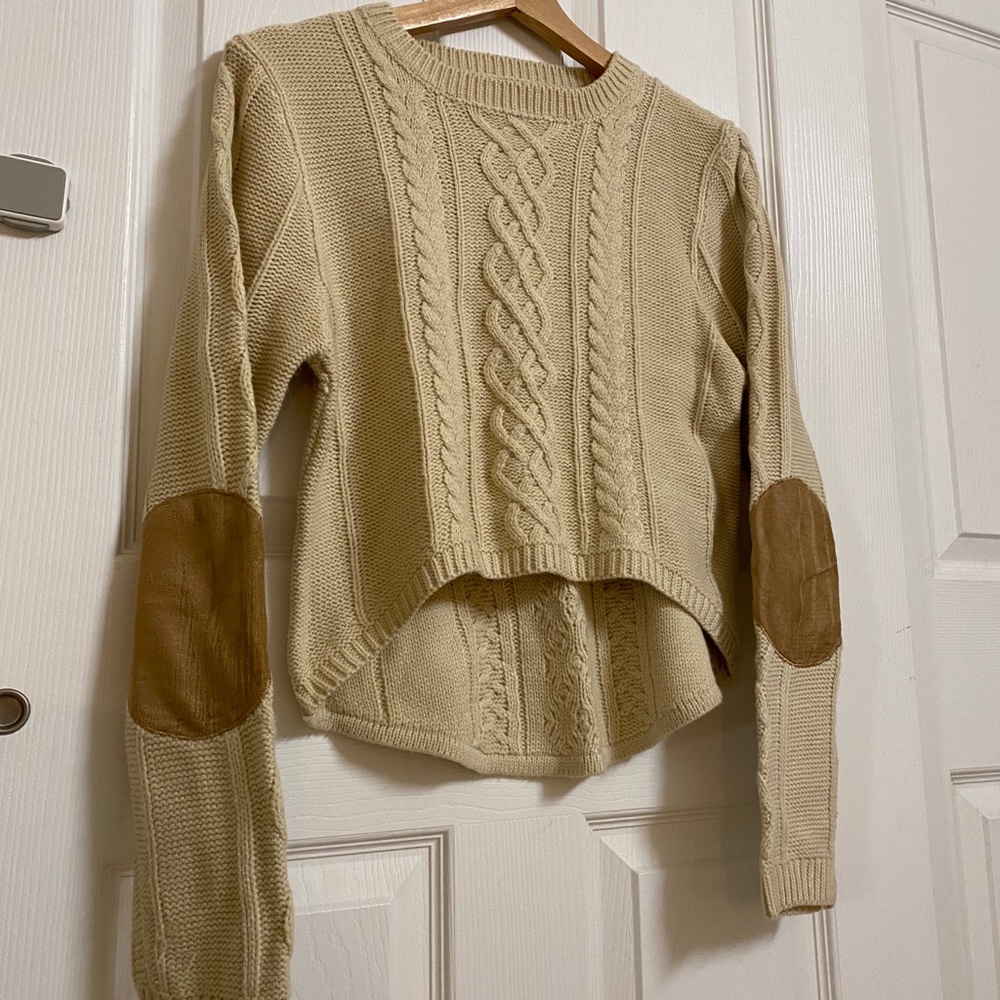 Knitted Cropped Sweater